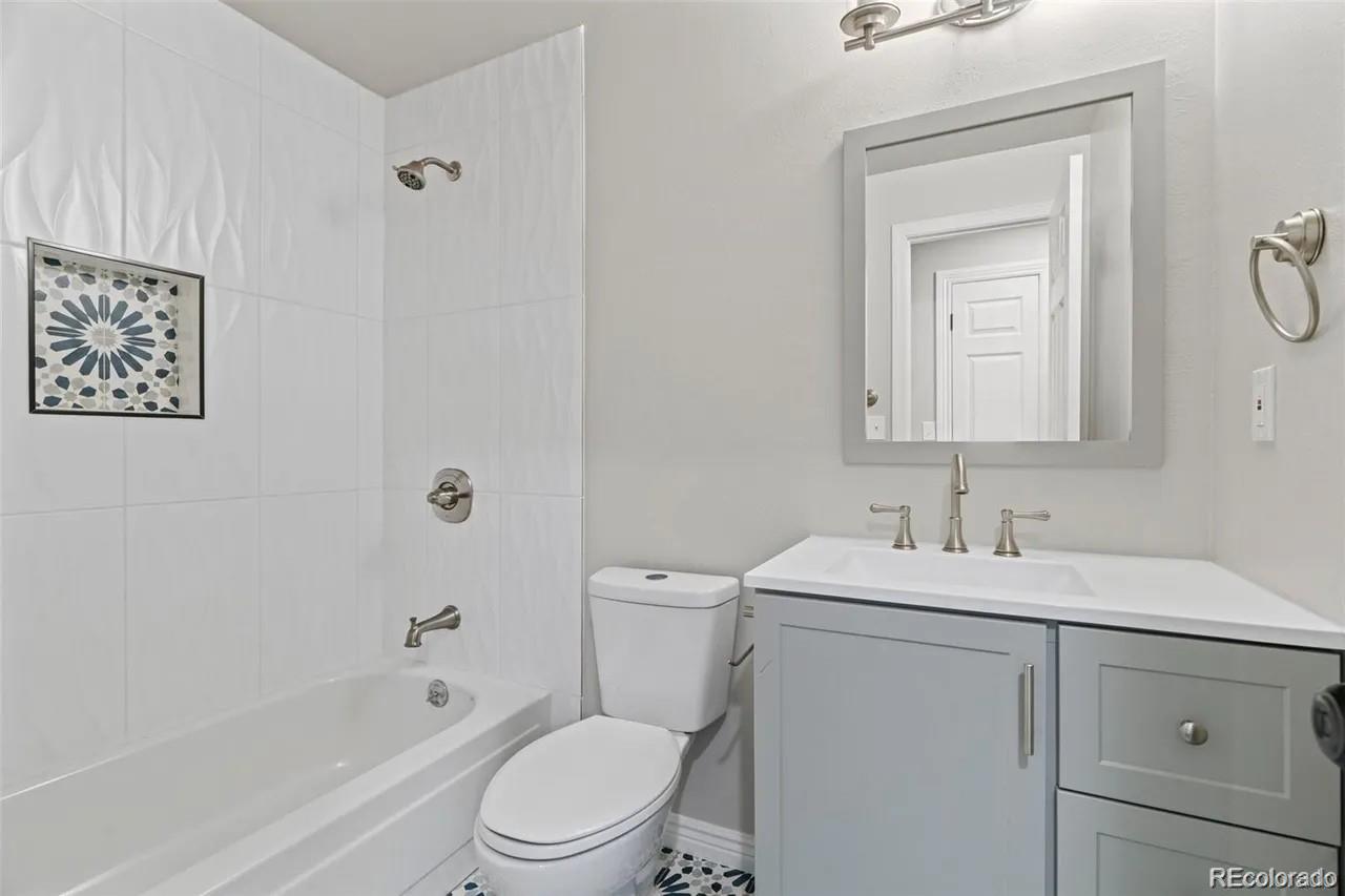 MLS Image #5 for 19003 e oxford drive,aurora, Colorado