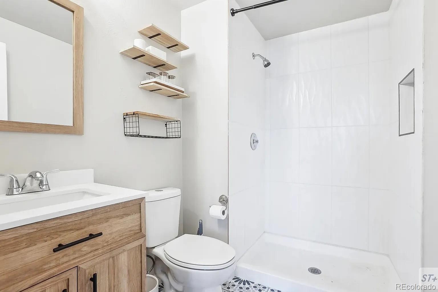 MLS Image #7 for 19003 e oxford drive,aurora, Colorado