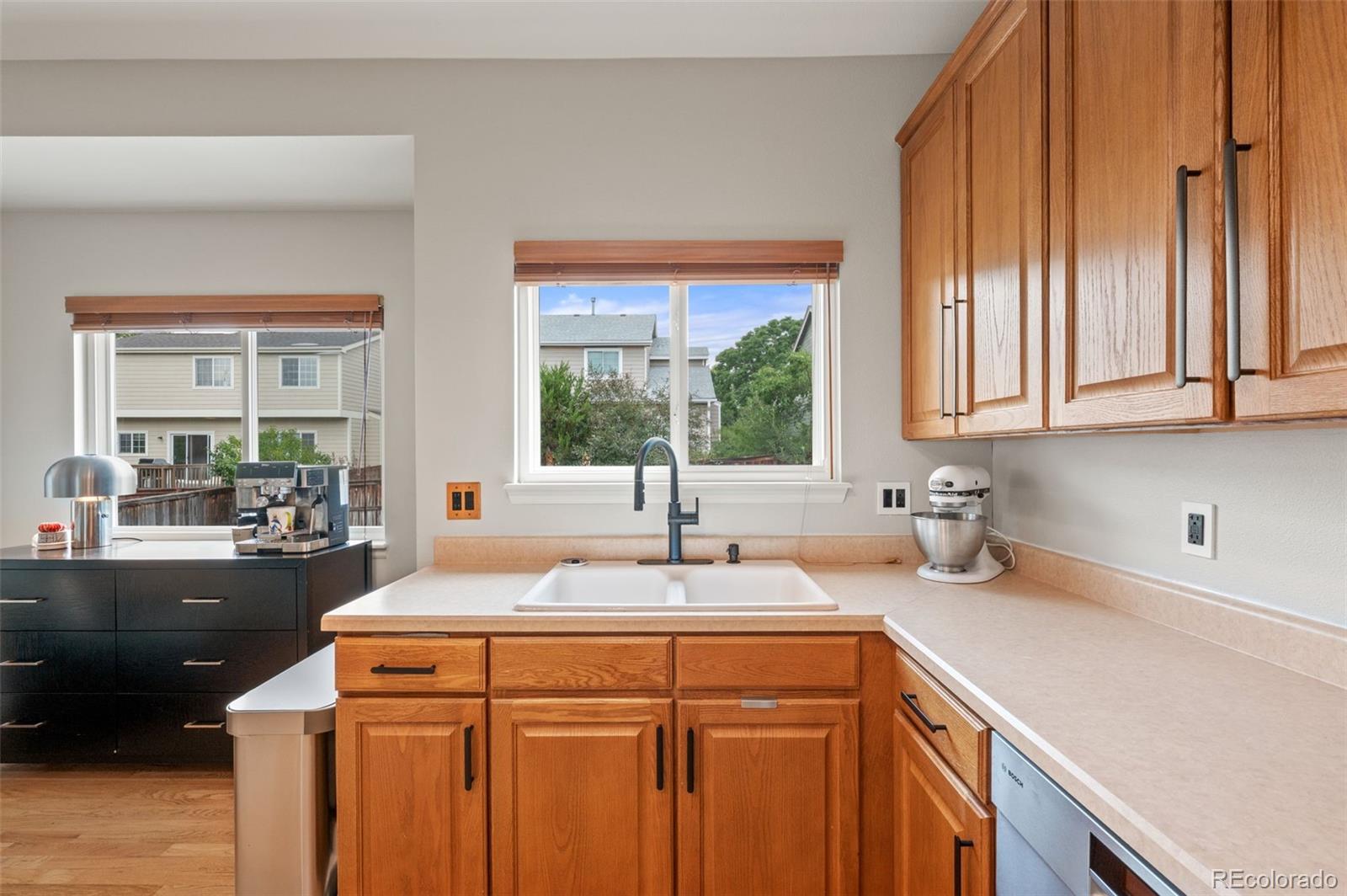 MLS Image #10 for 1181  riddlewood road,littleton, Colorado