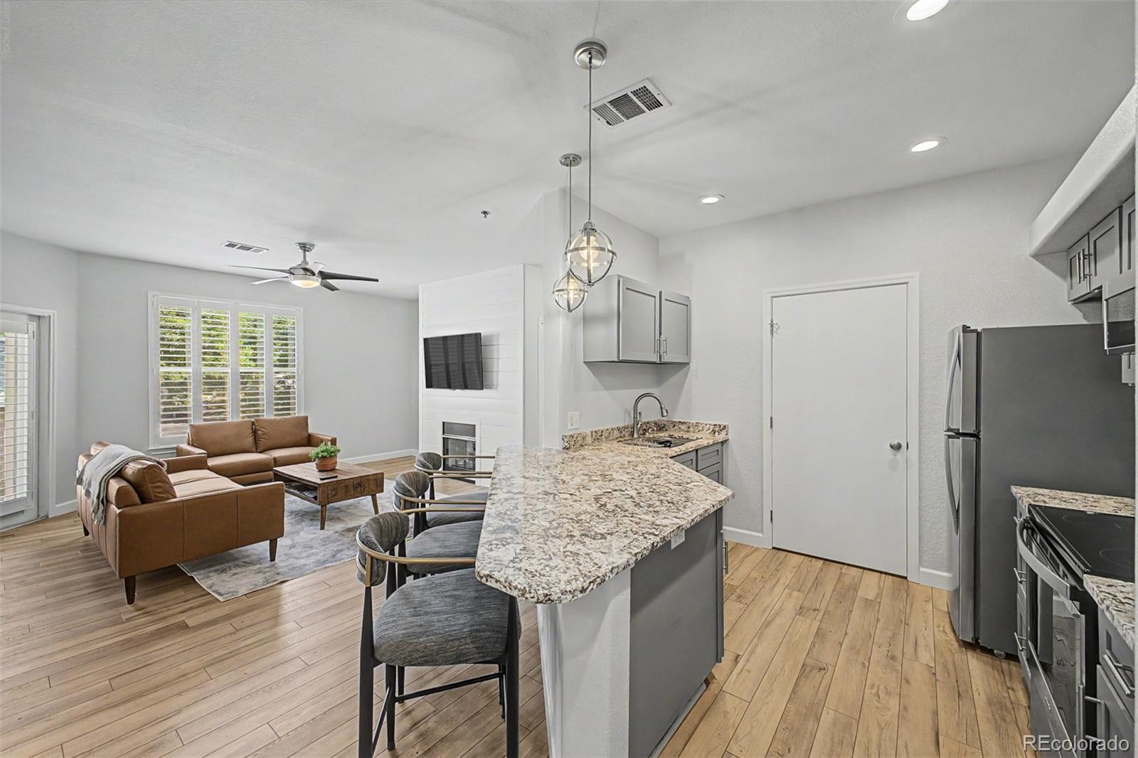 MLS Image #4 for 6005  castlegate drive b22,castle rock, Colorado