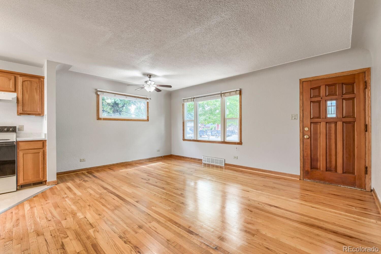 MLS Image #5 for 4276 s pennsylvania street,englewood, Colorado