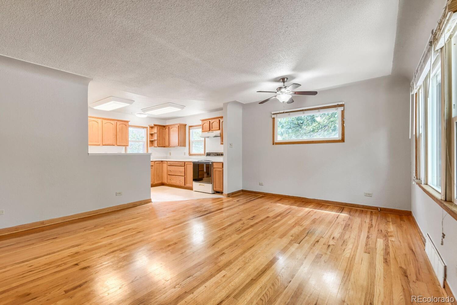 MLS Image #6 for 4276 s pennsylvania street,englewood, Colorado