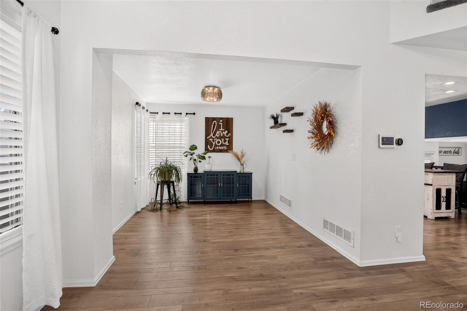 MLS Image #6 for 10026  westside circle,littleton, Colorado