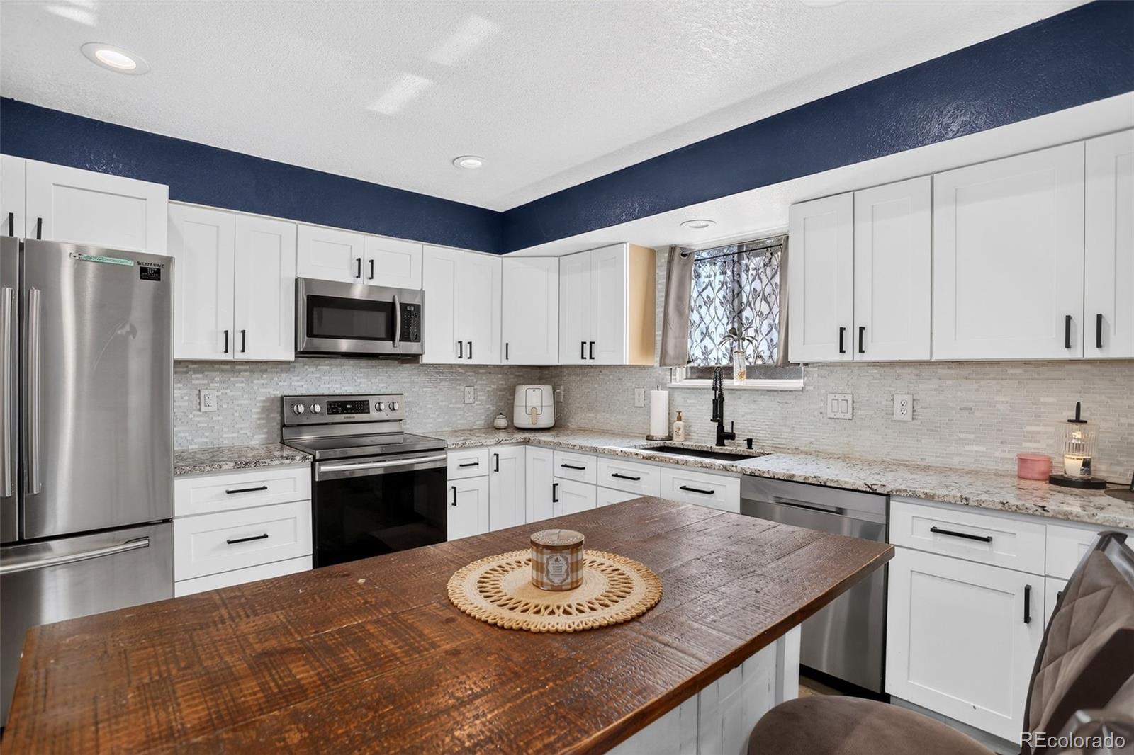 MLS Image #8 for 10026  westside circle,littleton, Colorado