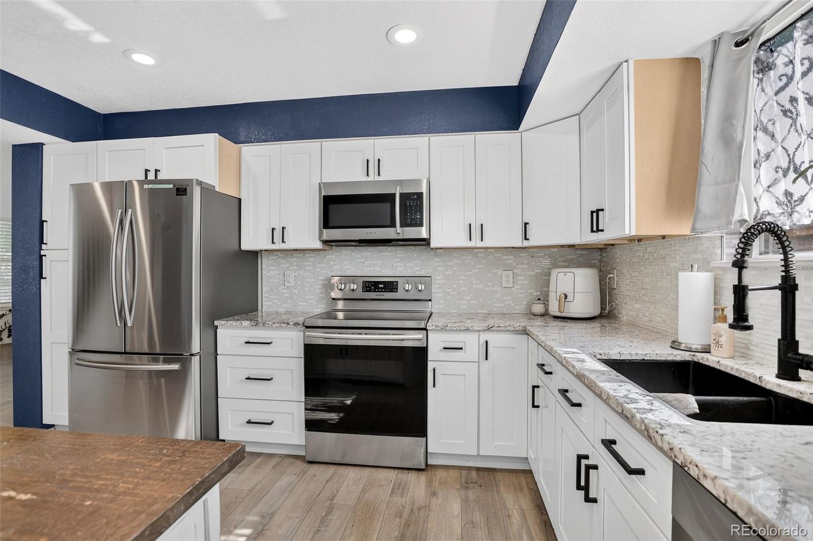 MLS Image #9 for 10026  westside circle,littleton, Colorado