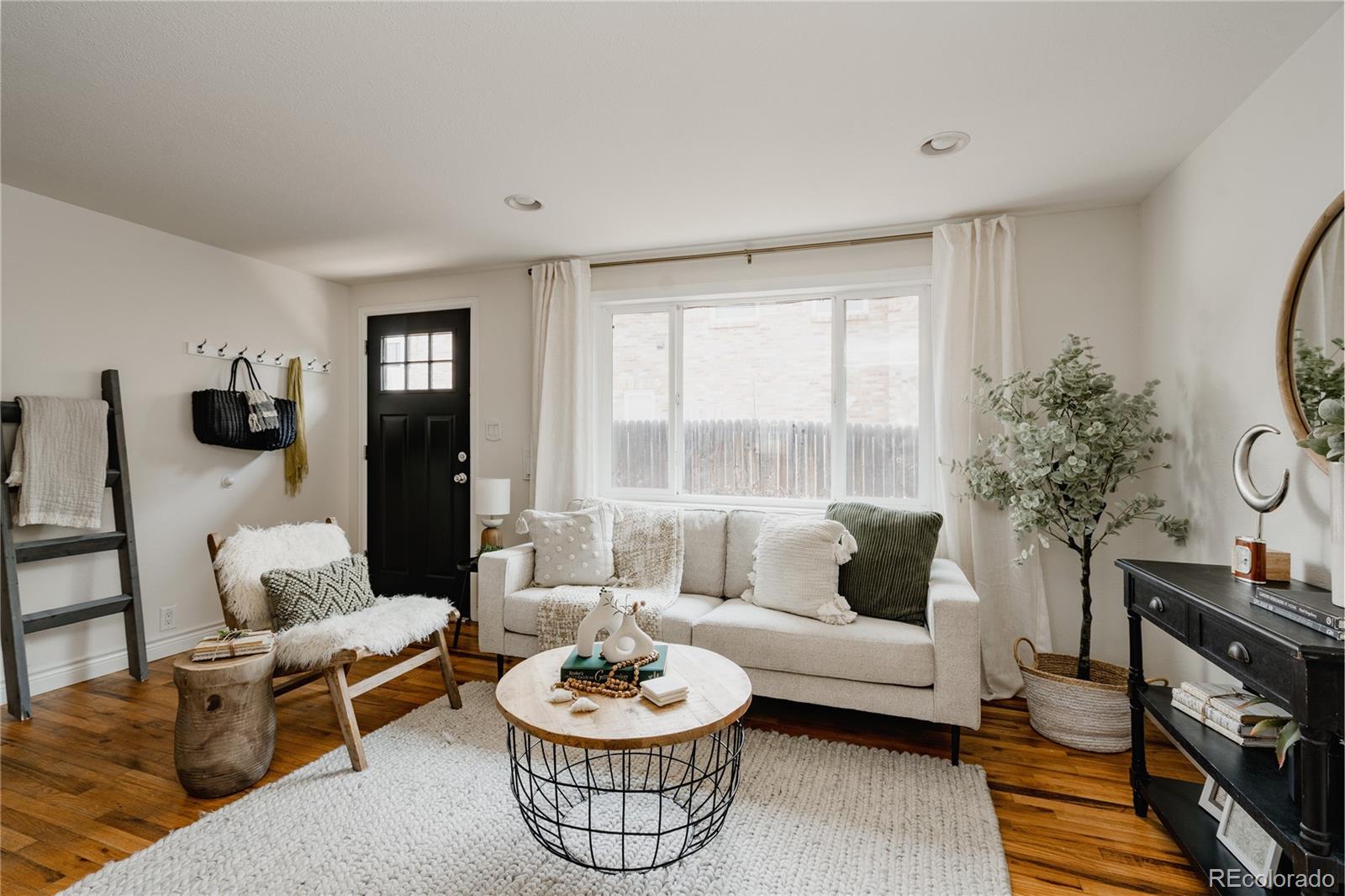 MLS Image #7 for 2611 w 26th avenue,denver, Colorado