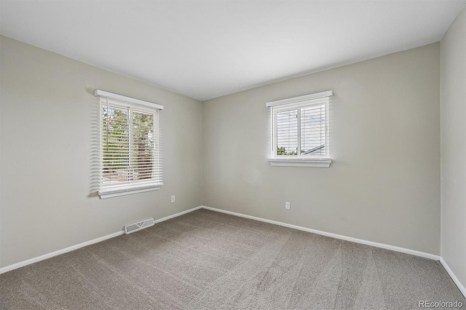 MLS Image #11 for 546  leona drive,denver, Colorado