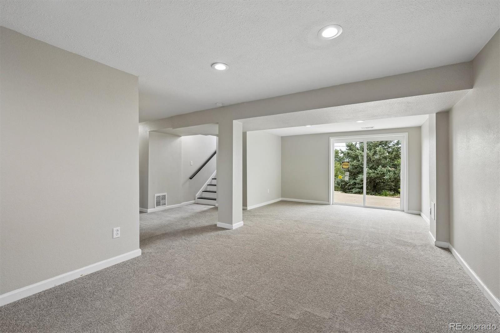 MLS Image #16 for 546  leona drive,denver, Colorado