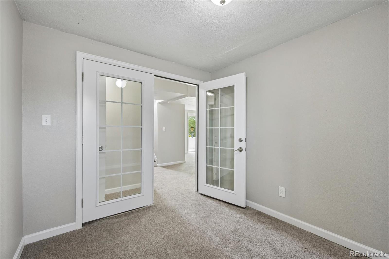MLS Image #18 for 546  leona drive,denver, Colorado