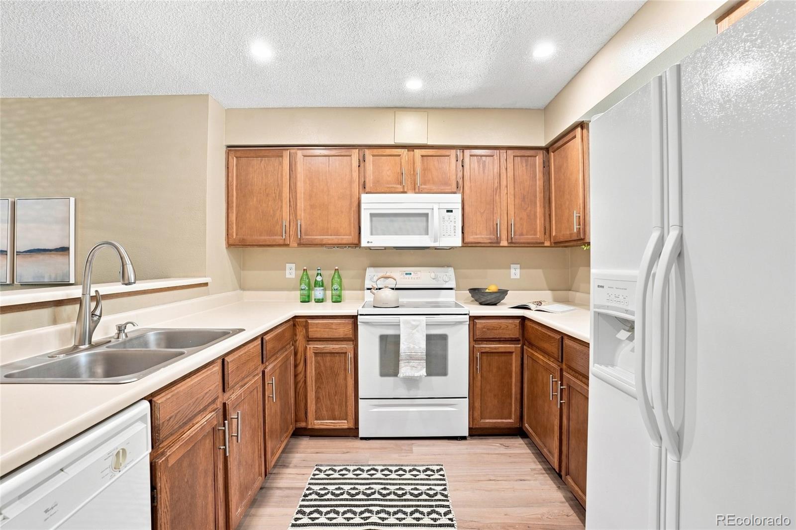 MLS Image #8 for 8749 w cornell avenue,lakewood, Colorado