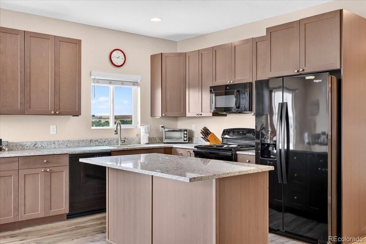 MLS Image #12 for 495 s 2nd avenue,deer trail, Colorado