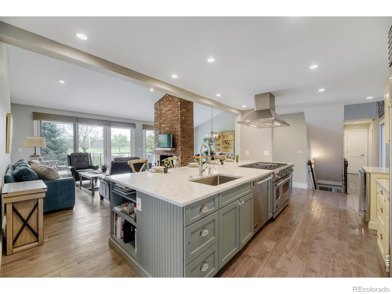 MLS Image #10 for 4137 s sheridan boulevard,denver, Colorado