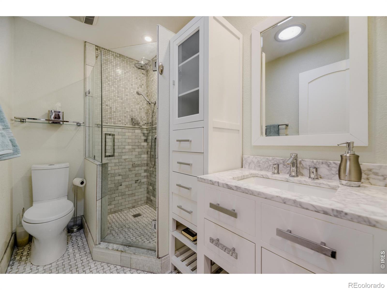 MLS Image #19 for 4137 s sheridan boulevard,denver, Colorado