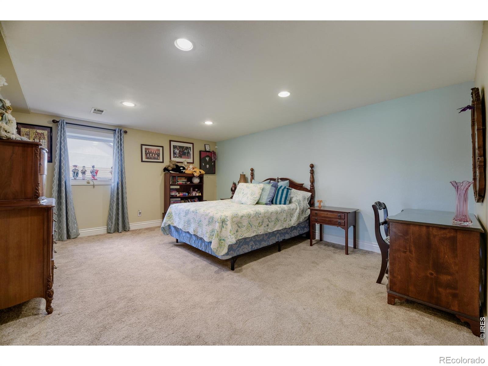 MLS Image #23 for 4137 s sheridan boulevard,denver, Colorado