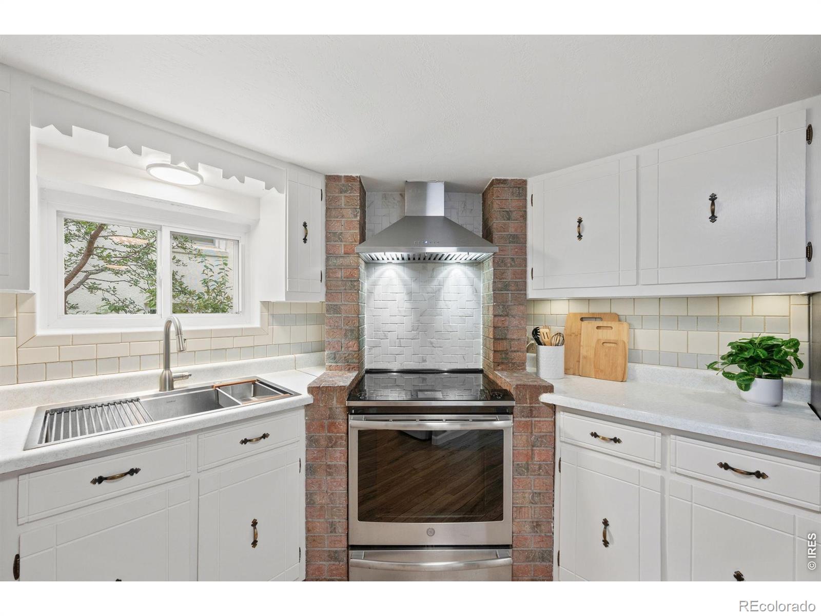 MLS Image #14 for 1707  short place,longmont, Colorado