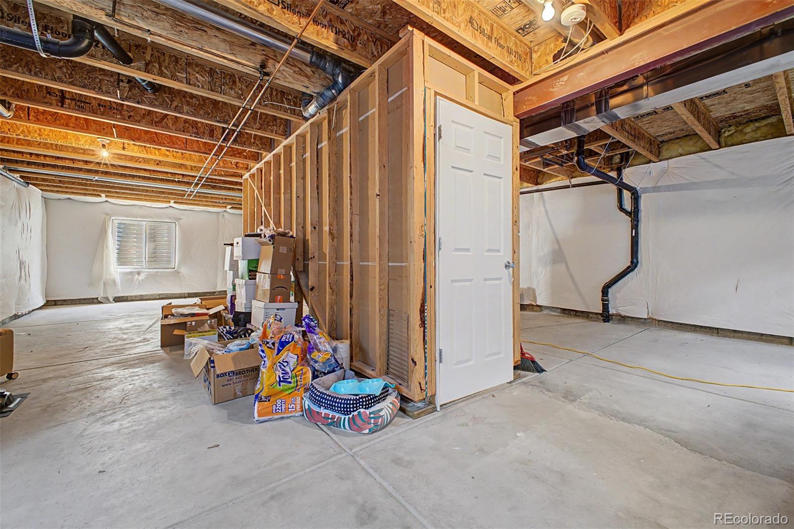 MLS Image #30 for 409  dee road,johnstown, Colorado