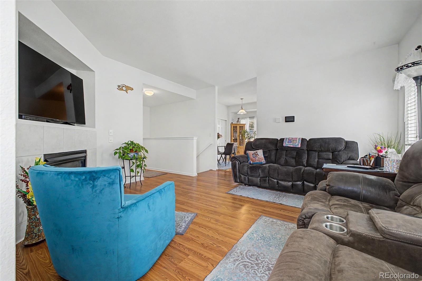 MLS Image #8 for 409  dee road,johnstown, Colorado