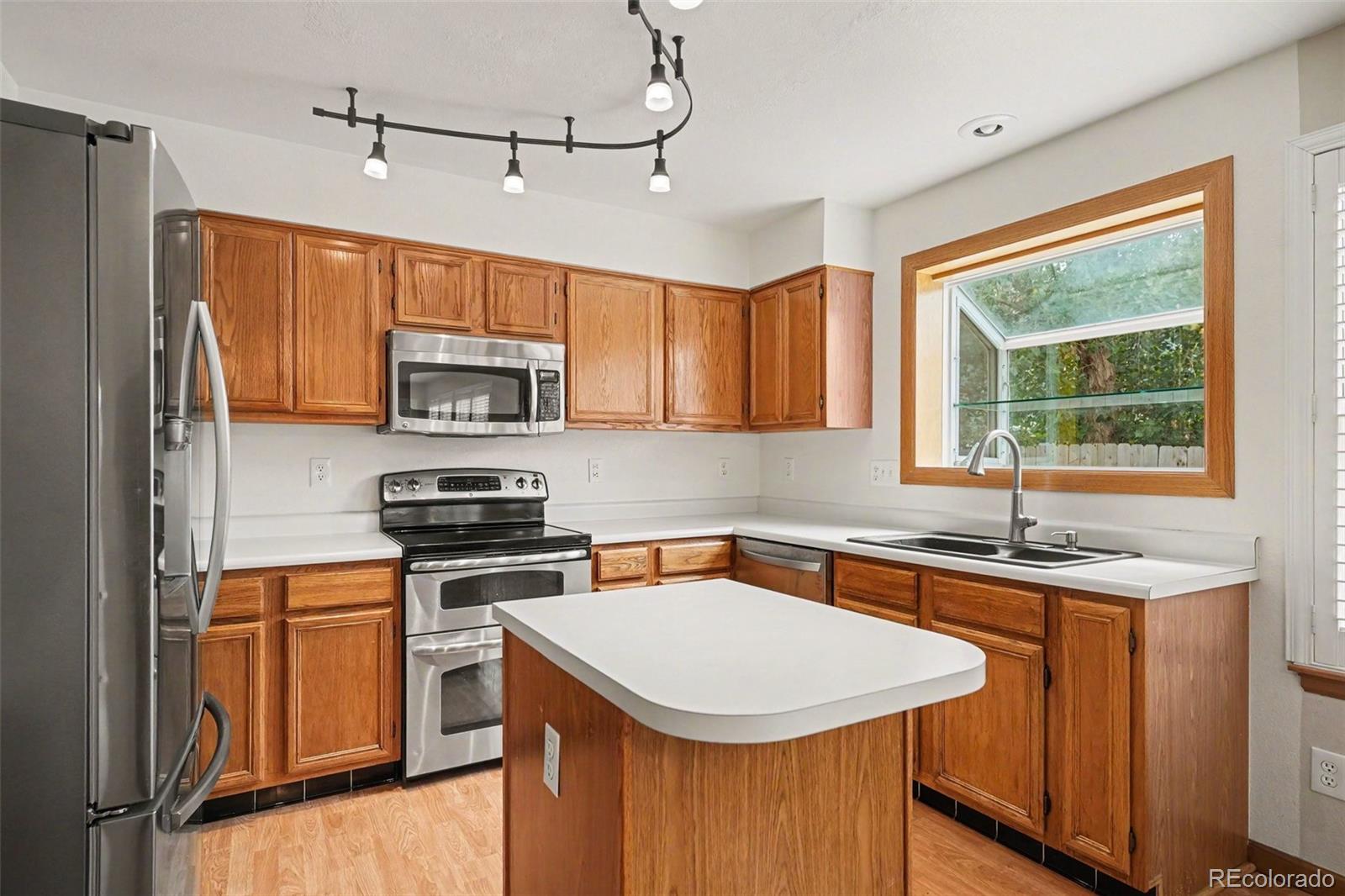 MLS Image #11 for 10478 w 82nd place,arvada, Colorado