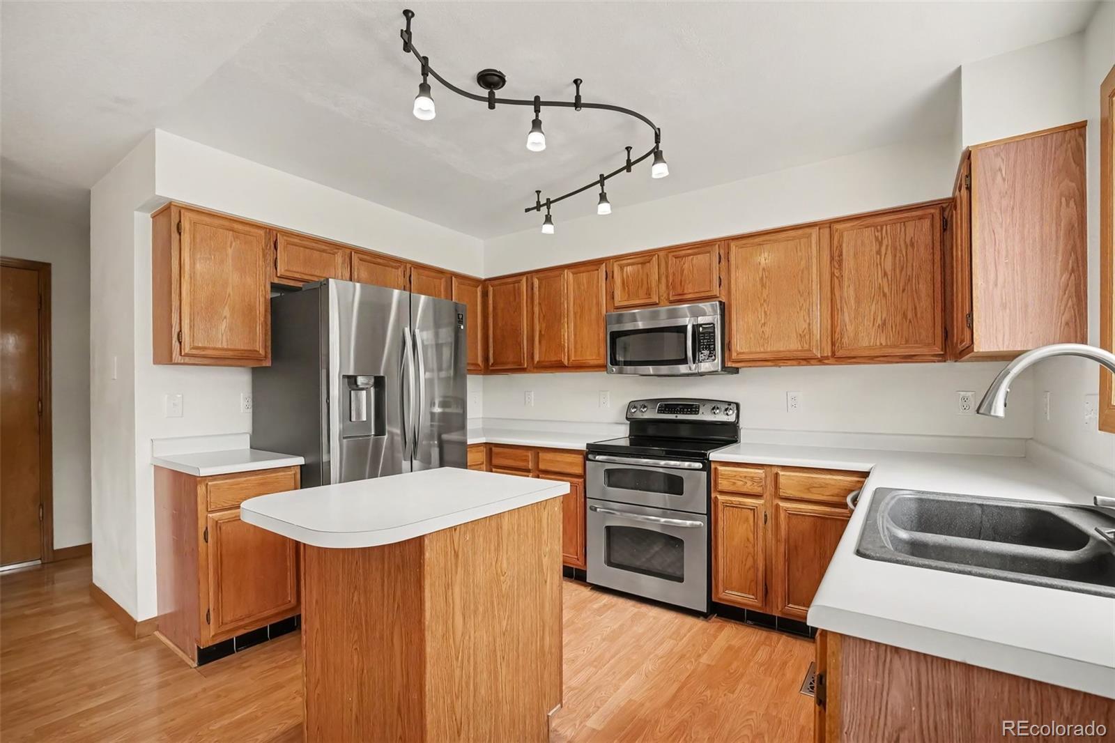MLS Image #12 for 10478 w 82nd place,arvada, Colorado