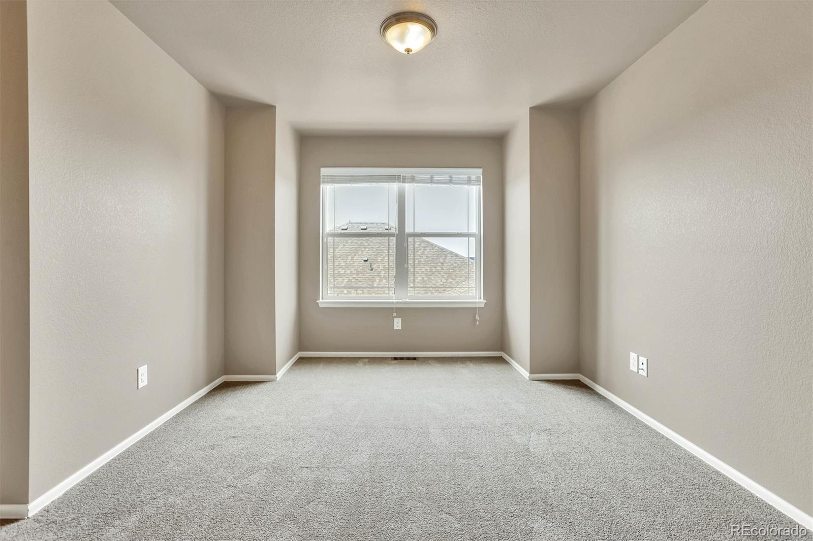 MLS Image #14 for 22426 e layton circle,aurora, Colorado