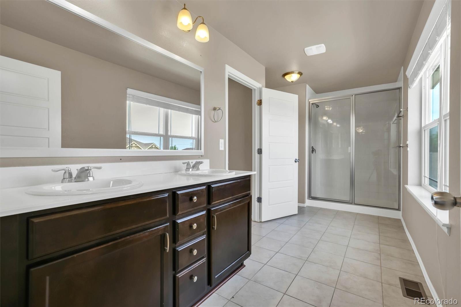 MLS Image #19 for 22426 e layton circle,aurora, Colorado