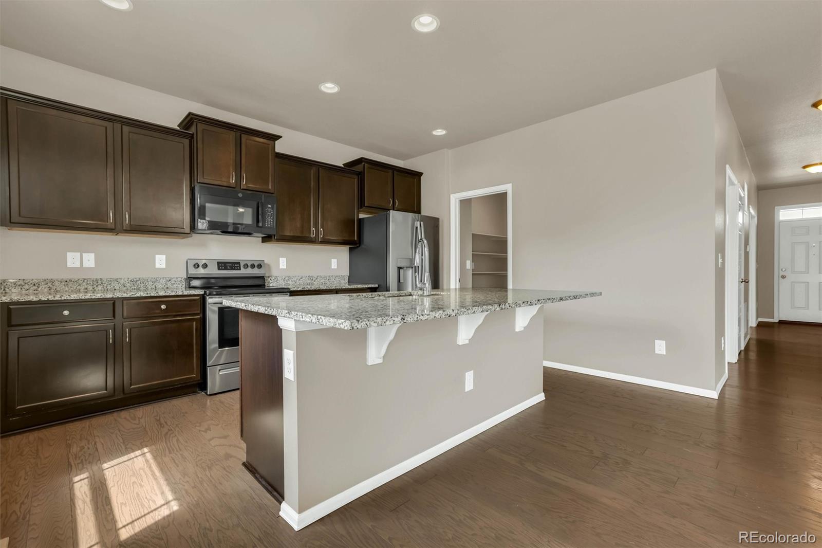 MLS Image #9 for 22426 e layton circle,aurora, Colorado