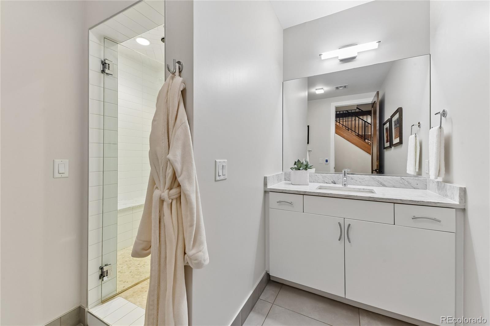 MLS Image #36 for 771  jasmine street,denver, Colorado