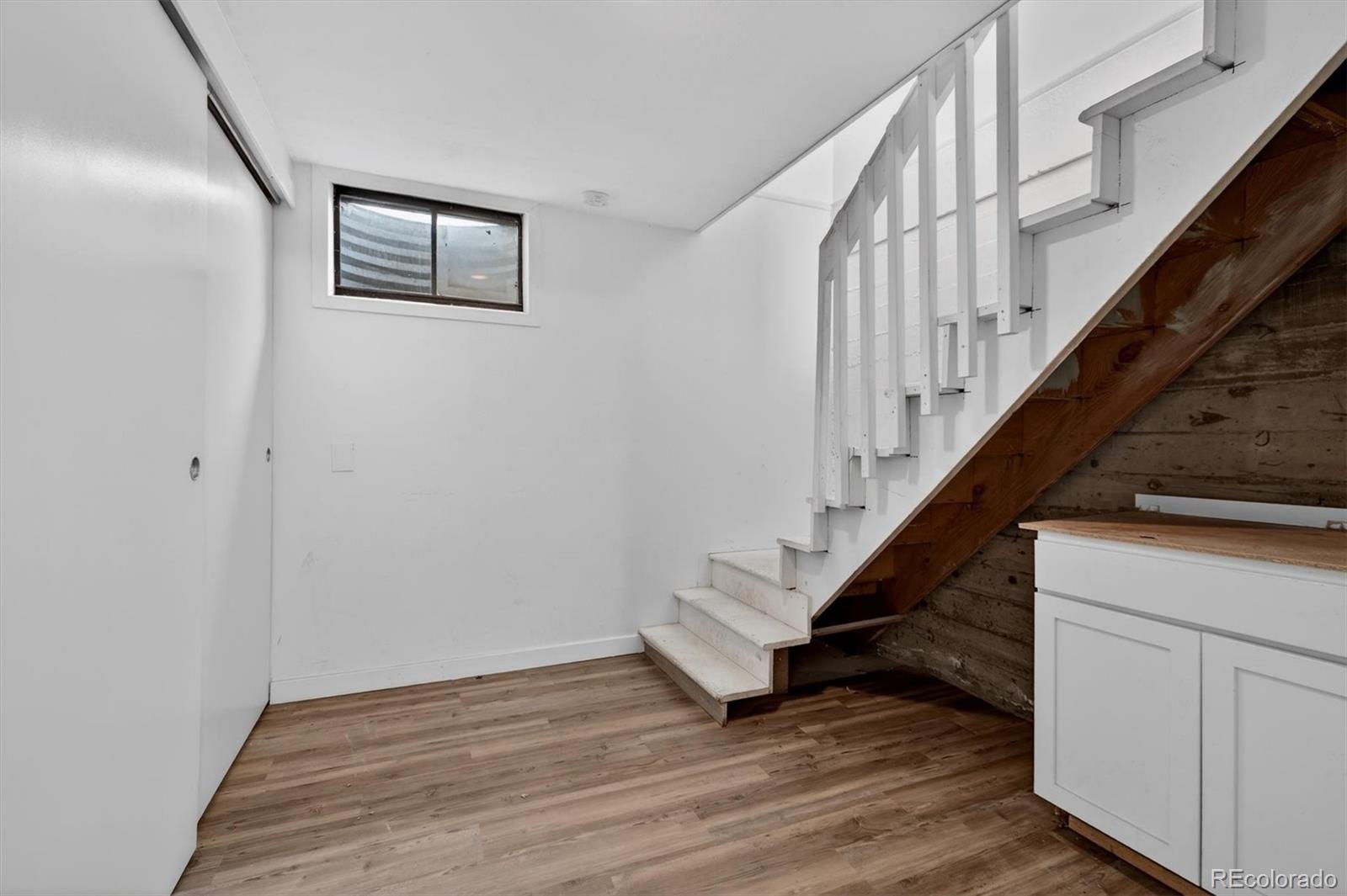 MLS Image #24 for 137  hazel court,denver, Colorado