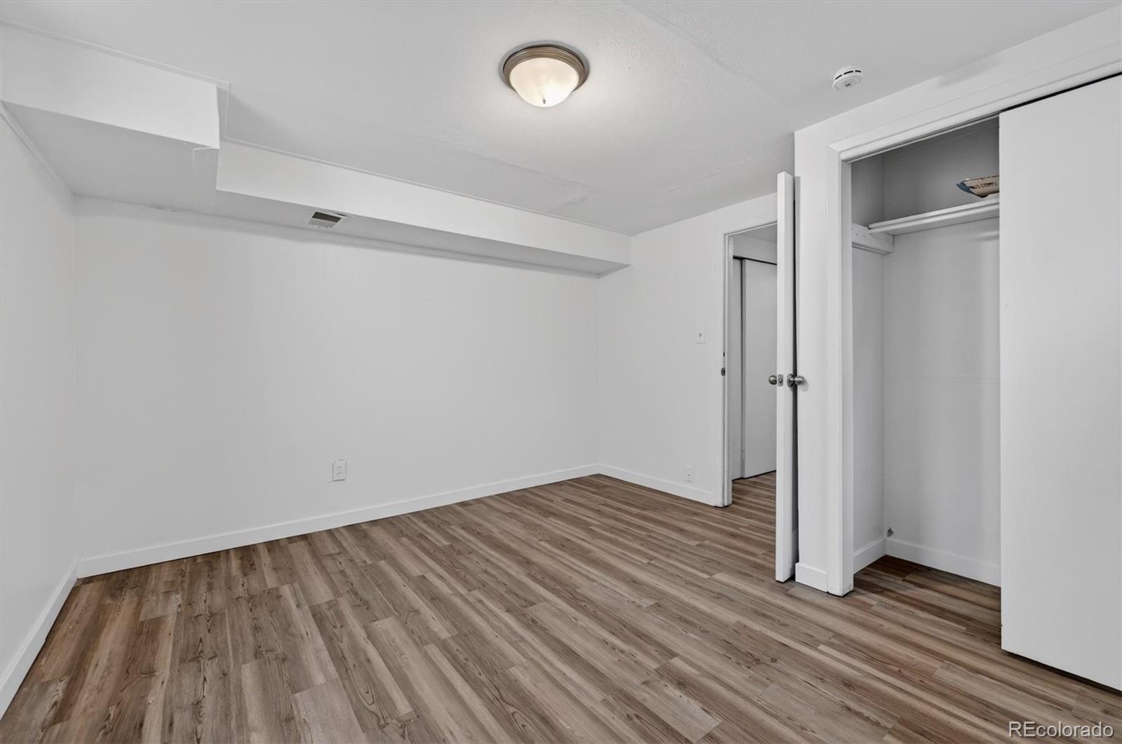 MLS Image #27 for 137  hazel court,denver, Colorado