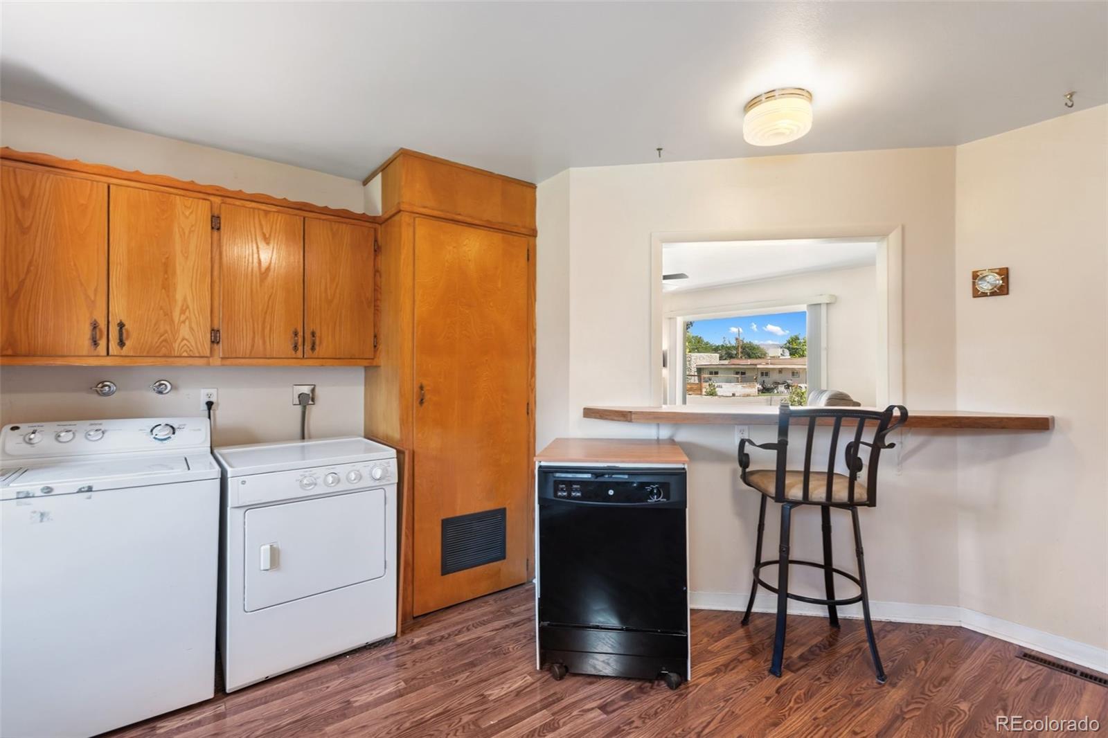 MLS Image #12 for 1002 e 2nd street,florence, Colorado
