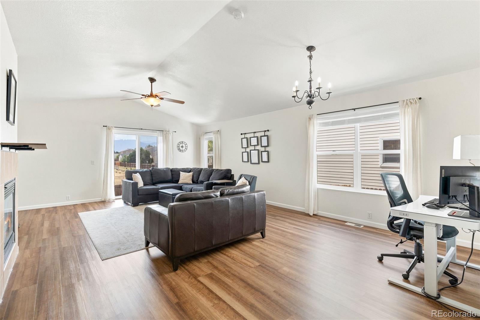 MLS Image #3 for 7250  bentwater drive,fountain, Colorado