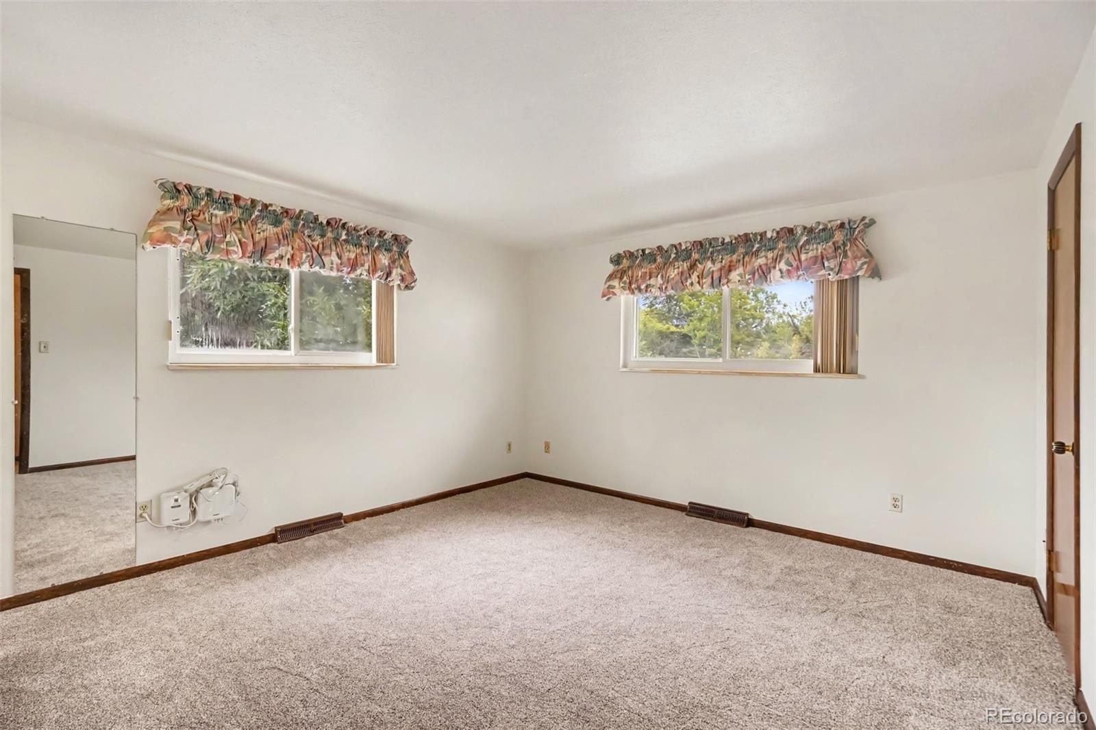 MLS Image #17 for 12503 e exposition avenue,aurora, Colorado