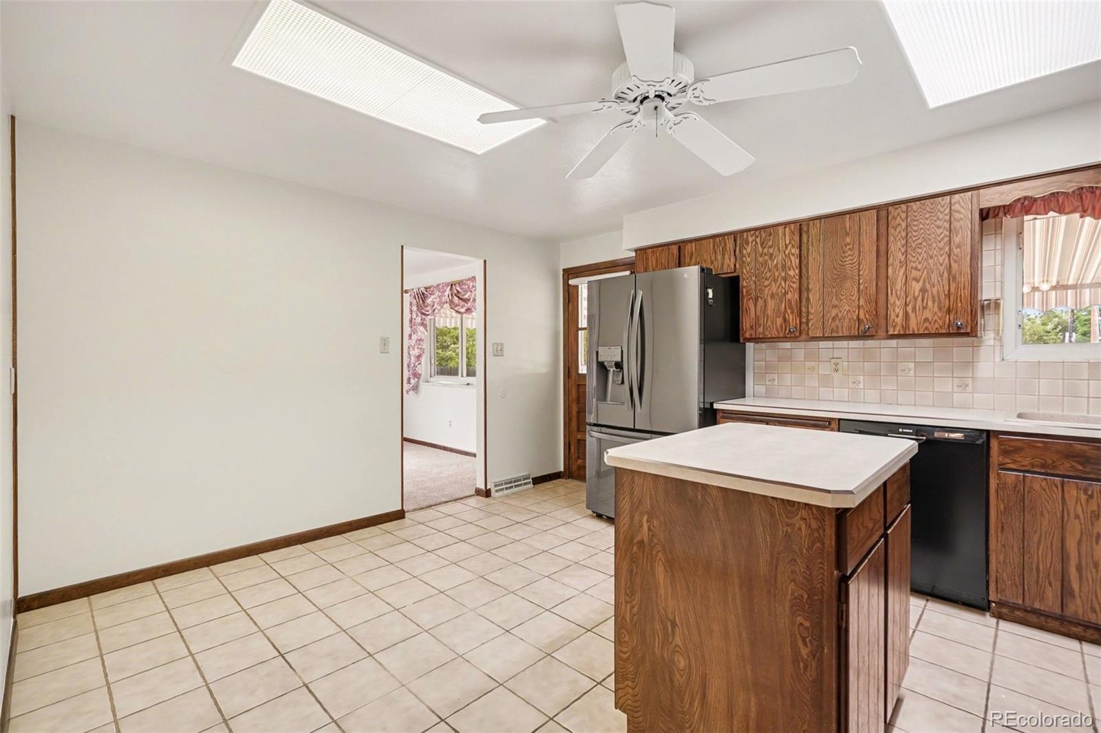 MLS Image #9 for 12503 e exposition avenue,aurora, Colorado