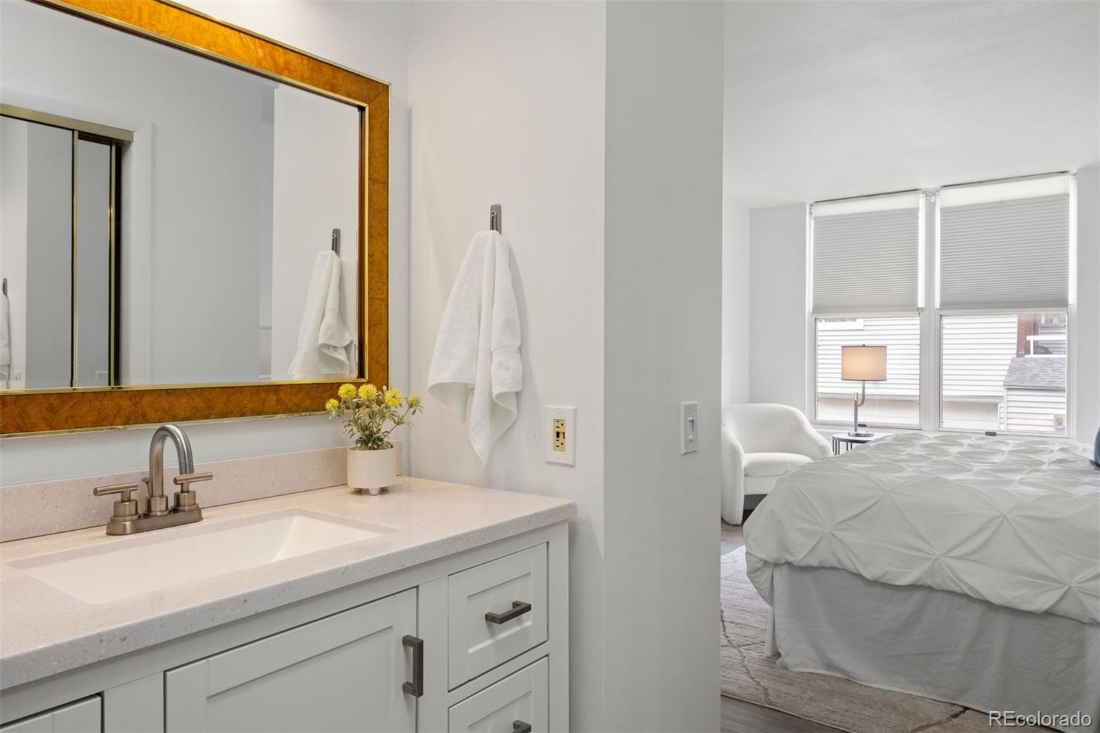 MLS Image #21 for 5955 e 10th avenue,denver, Colorado