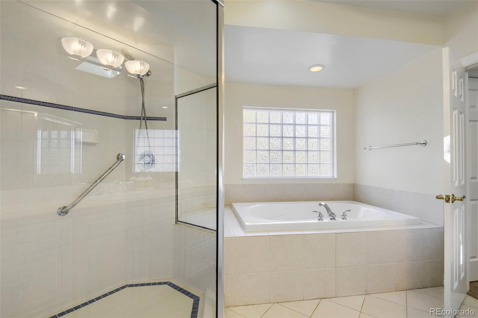 MLS Image #19 for 411  steele street ,denver, Colorado