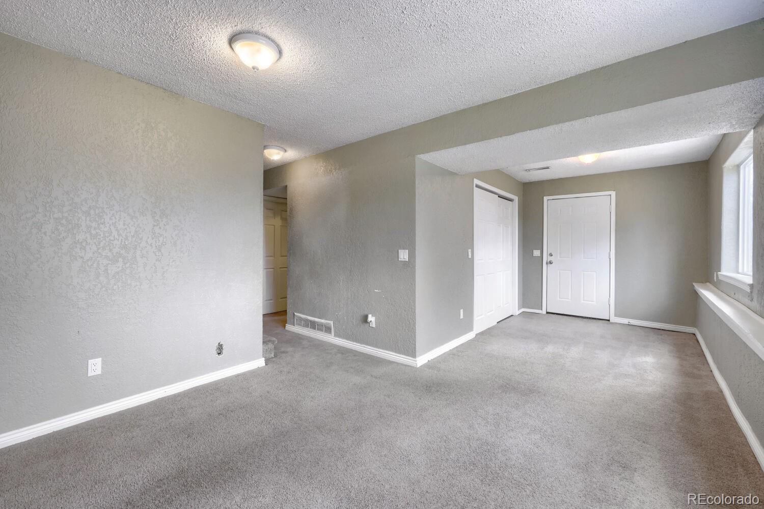 MLS Image #12 for 7530  hilltop circle,denver, Colorado
