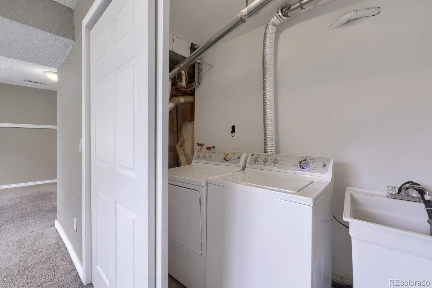 MLS Image #14 for 7530  hilltop circle,denver, Colorado
