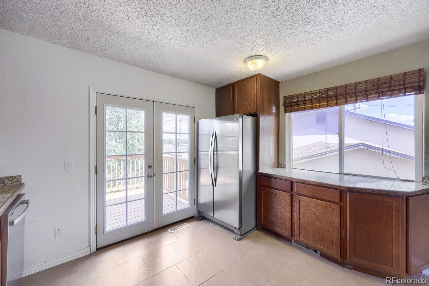 MLS Image #9 for 7530  hilltop circle,denver, Colorado