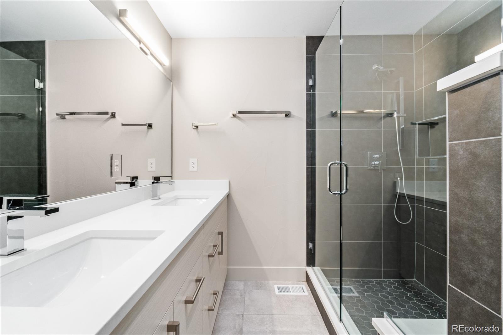 MLS Image #10 for 1314  yates street,denver, Colorado