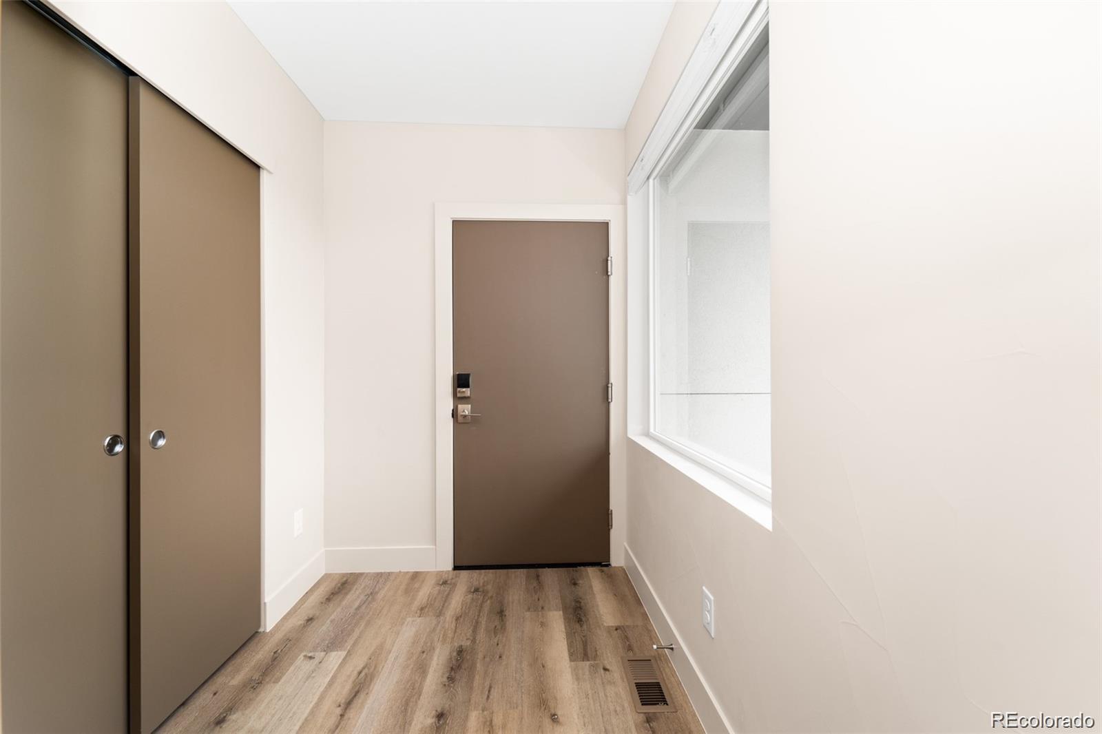 MLS Image #18 for 1314  yates street,denver, Colorado