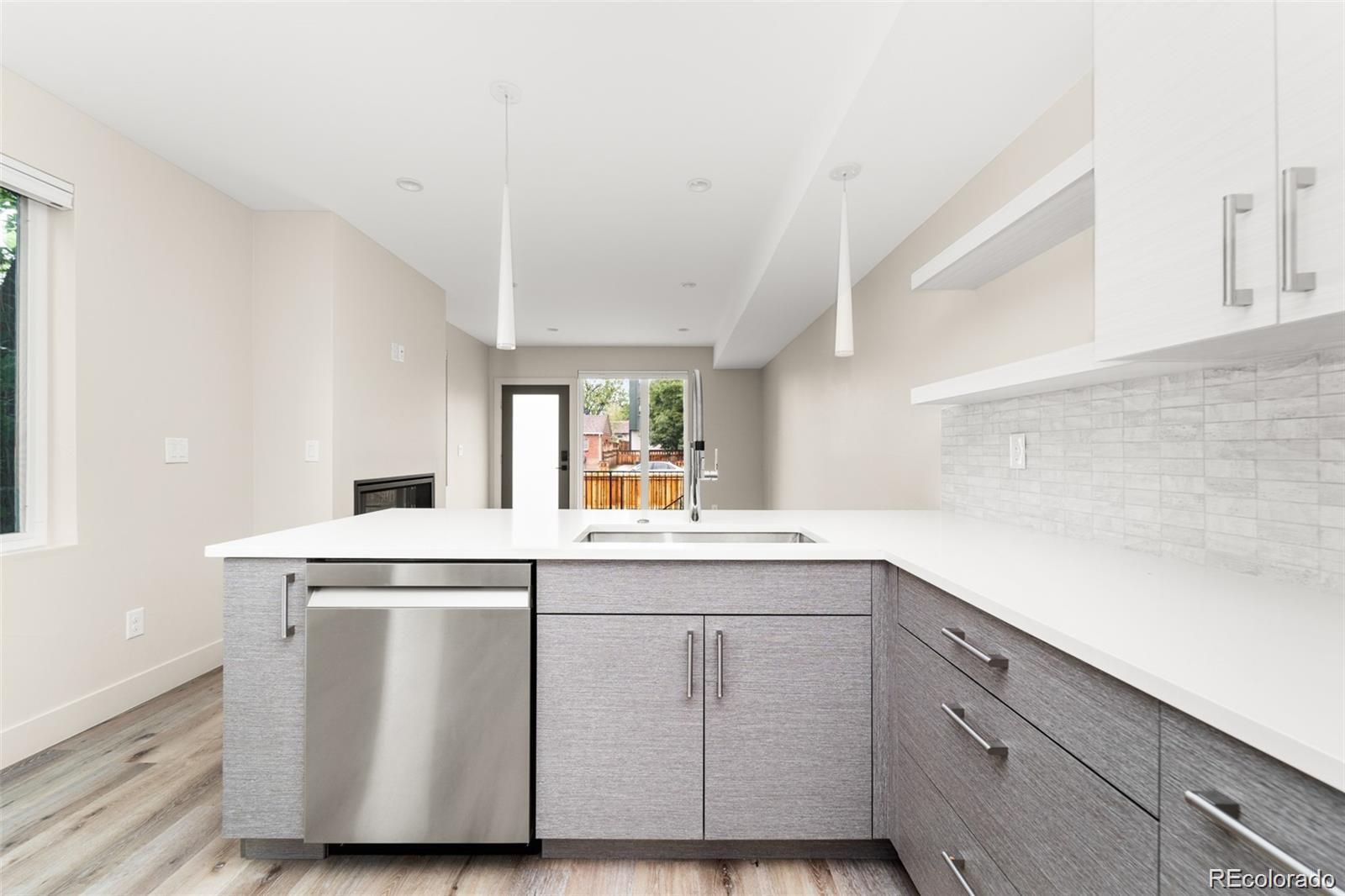 MLS Image #7 for 1314  yates street,denver, Colorado