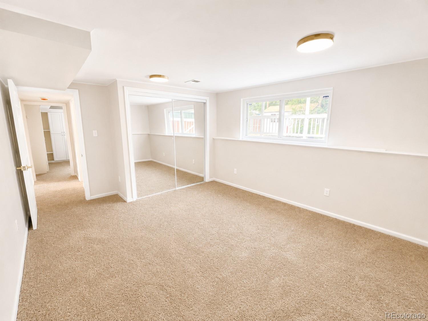 MLS Image #11 for 2862 s ivan way,denver, Colorado
