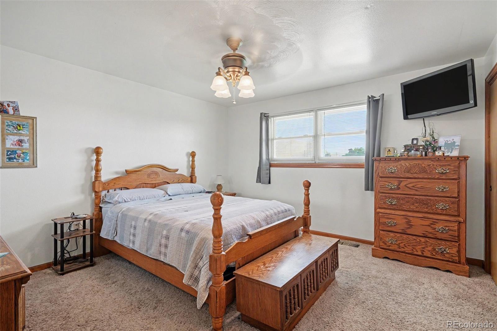 MLS Image #11 for 1014  nepal street,aurora, Colorado