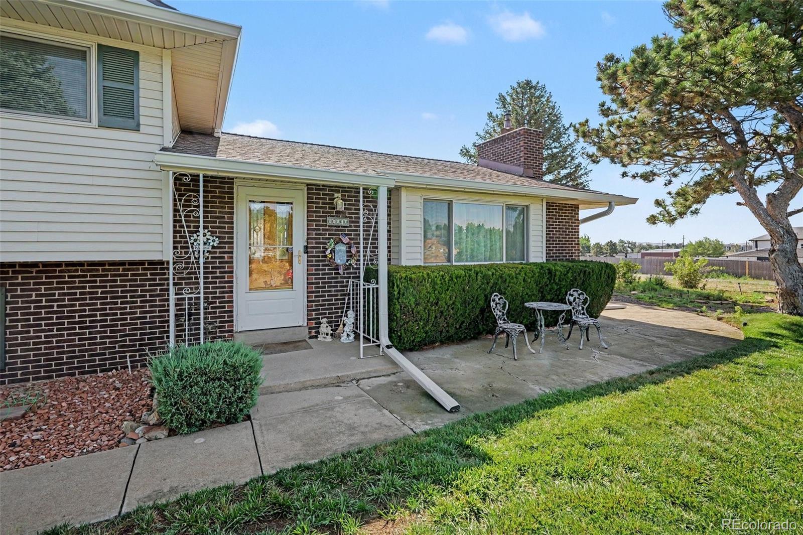 MLS Image #3 for 1014  nepal street,aurora, Colorado