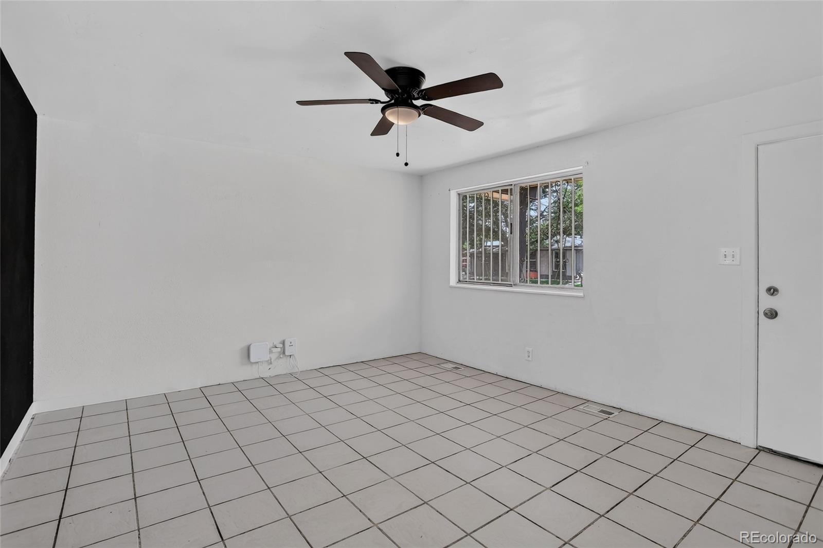 MLS Image #6 for 5353  billings street,denver, Colorado