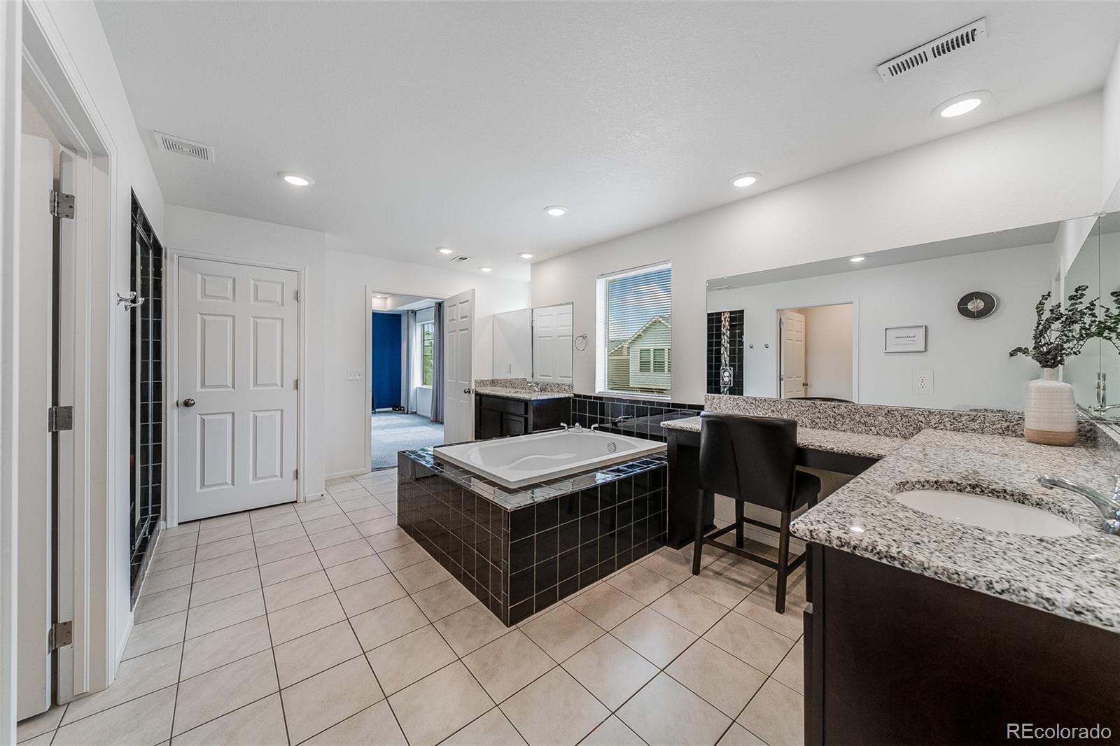 MLS Image #19 for 4974  liverpool street,denver, Colorado