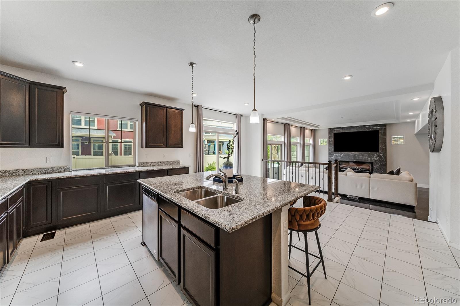 MLS Image #4 for 4974  liverpool street,denver, Colorado