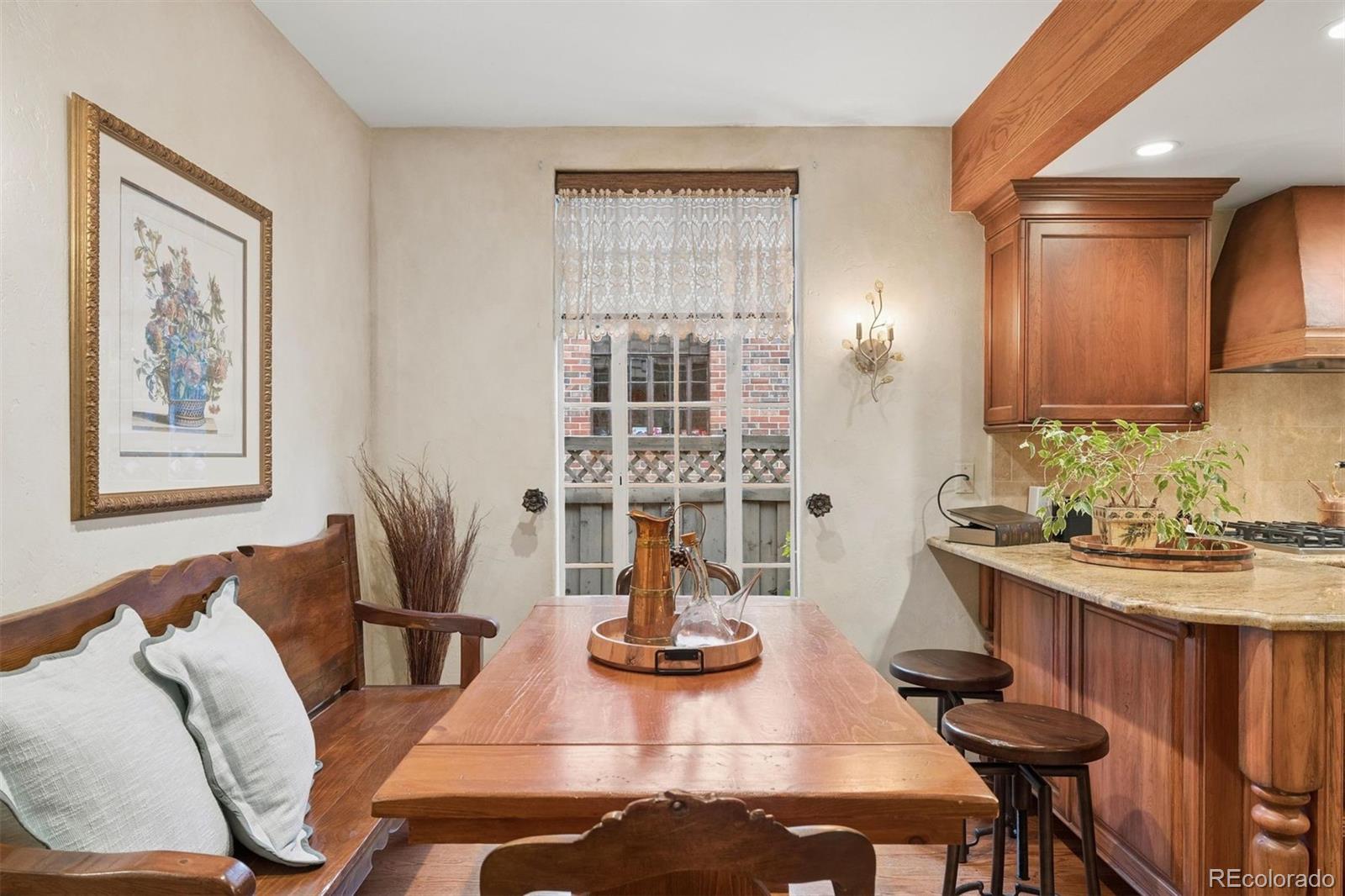 MLS Image #18 for 4330 e 6th avenue parkway,denver, Colorado
