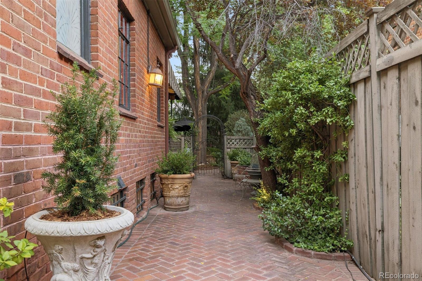 MLS Image #36 for 4330 e 6th avenue parkway,denver, Colorado