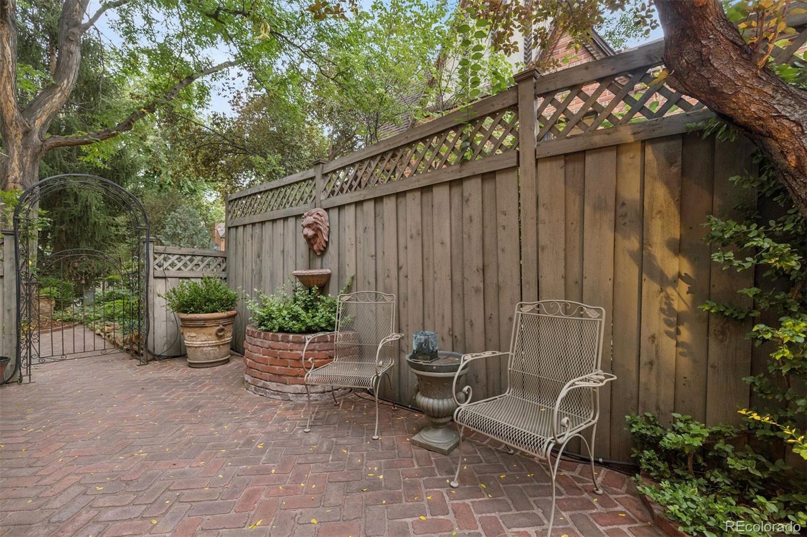 MLS Image #38 for 4330 e 6th avenue parkway,denver, Colorado